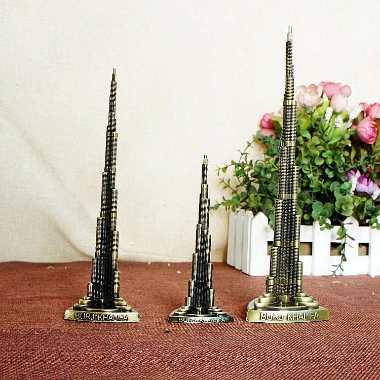 Ornamen Burj Khalifa Dubai, Mo - Home Office Dubai ulasan dan harga