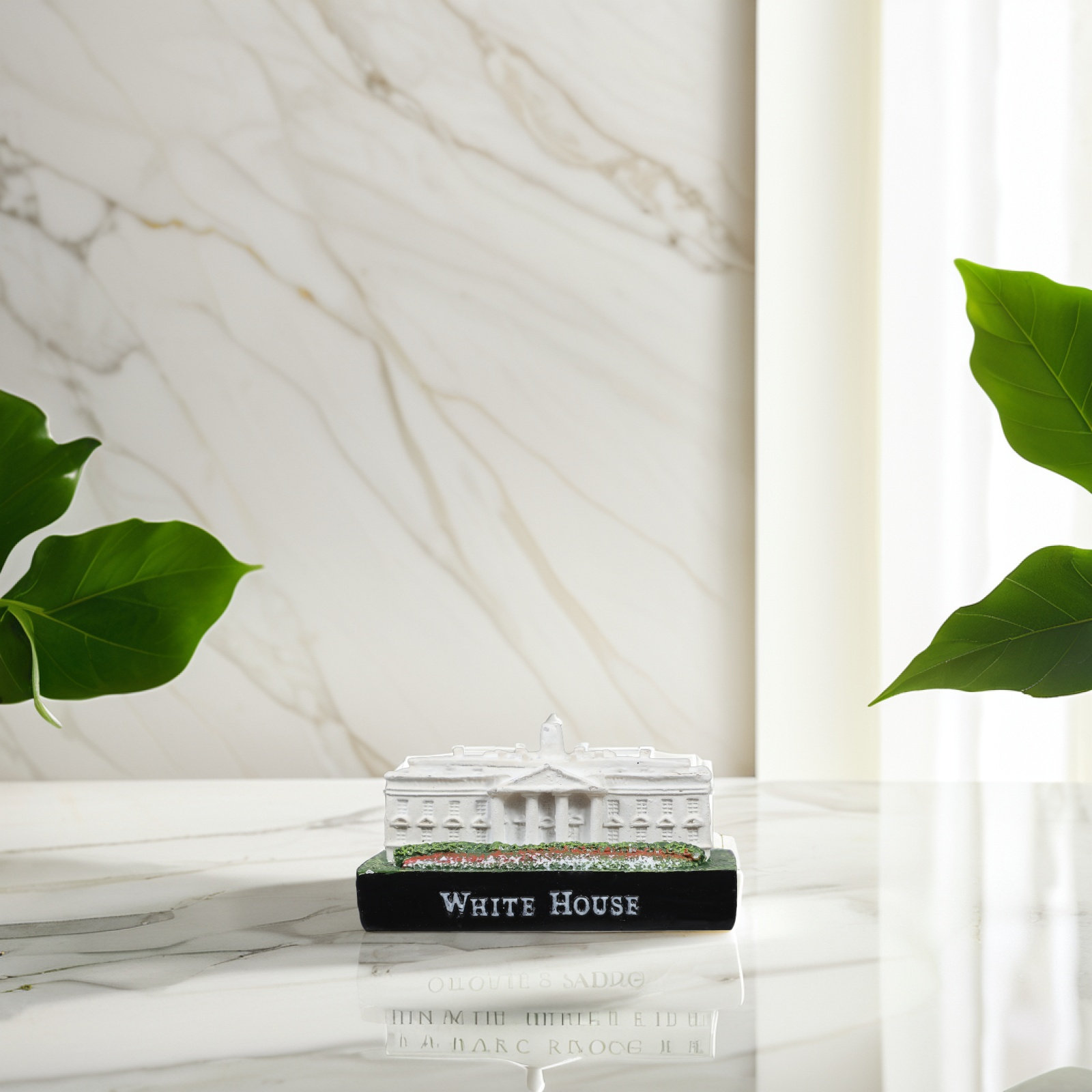 Patung Resin Rumah Putih Elega - Home Office Architecture ulasan dan harga